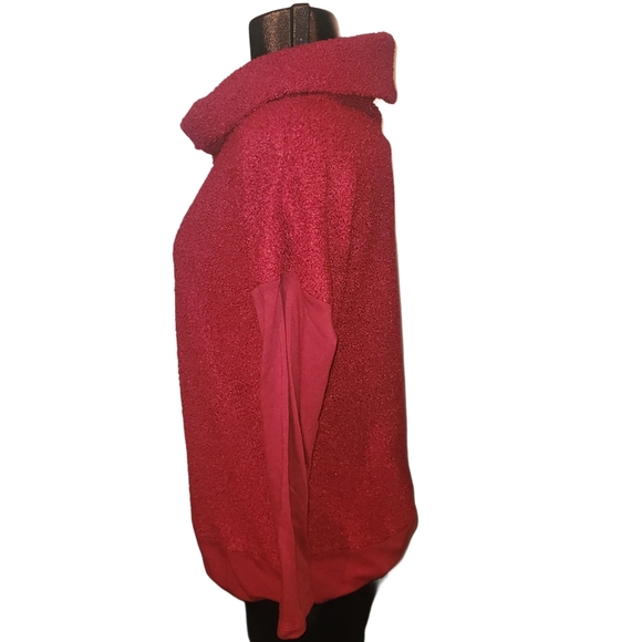 PURE Essence Red Turtleneck Sweater S - Picture 5 of 7